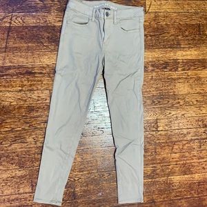 Khaki American Eagle Skinny Pants